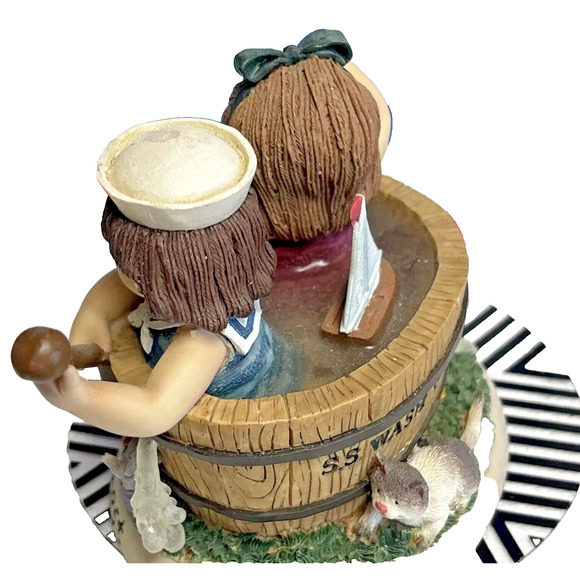 Zingle Berry Figurine Pavilion Gift Wash Tub Baths Are The Best - Picture 4 of 7